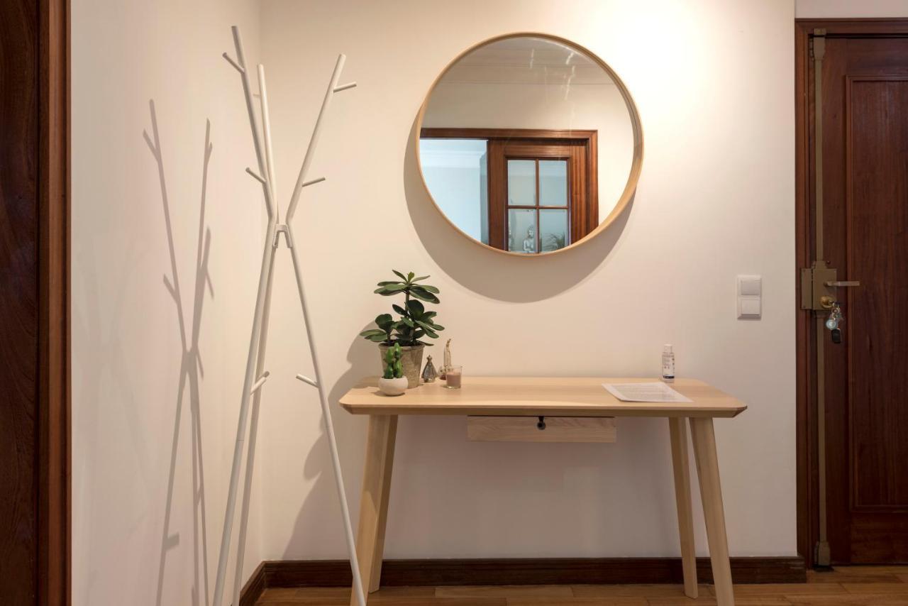 Lovelystay - Charming 3Br Flat W/ Free Parking In Devesas Vila Nova de Gaia Esterno foto